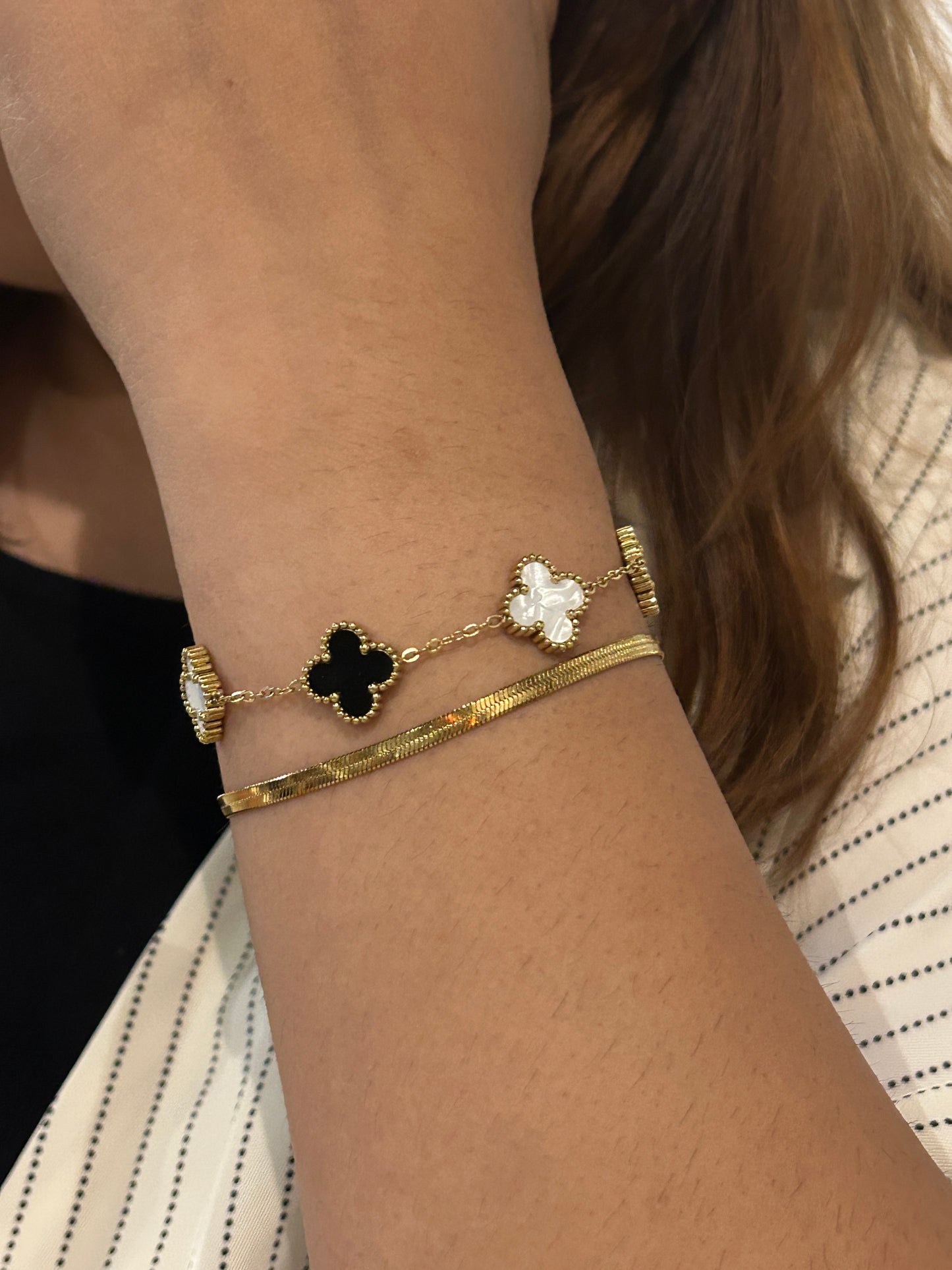 Van cleefe black white bracelet